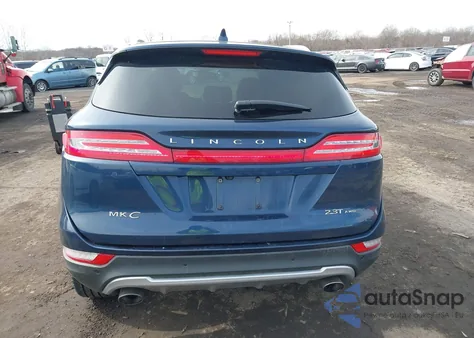 2017 Lincoln Mkc Reserve from USA, damaged, VIN 5LMTJ3DH0HUL70096
